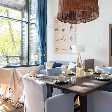 Spacious Mansion For 4 Guests * Antoing