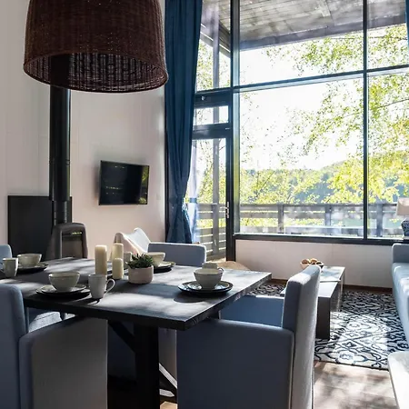 Spacious Mansion For 4 Guests Antoing