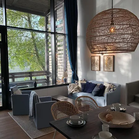 Spacious Mansion For 4 Guests *